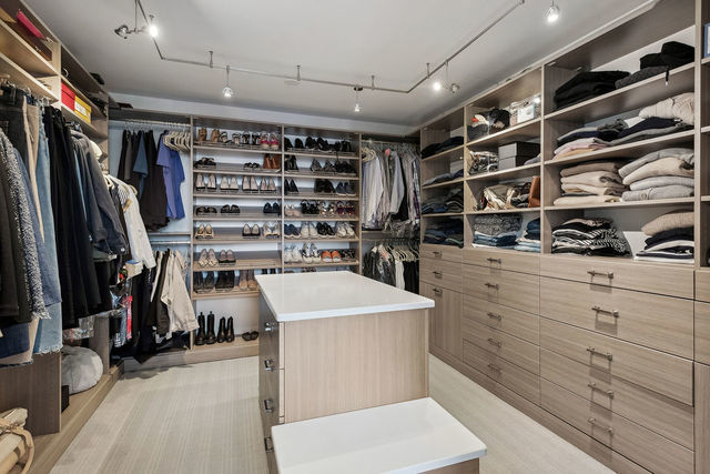 55 E Erie Street Unit: 4301
