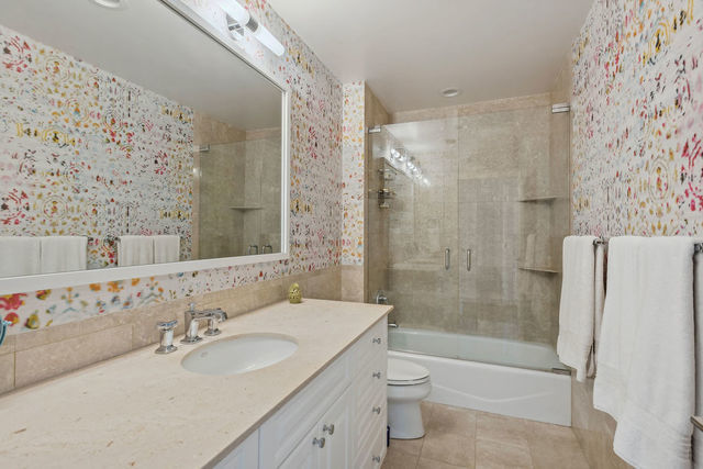 55 E Erie Street Unit: 4301