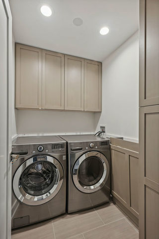 55 E Erie Street Unit: 4301