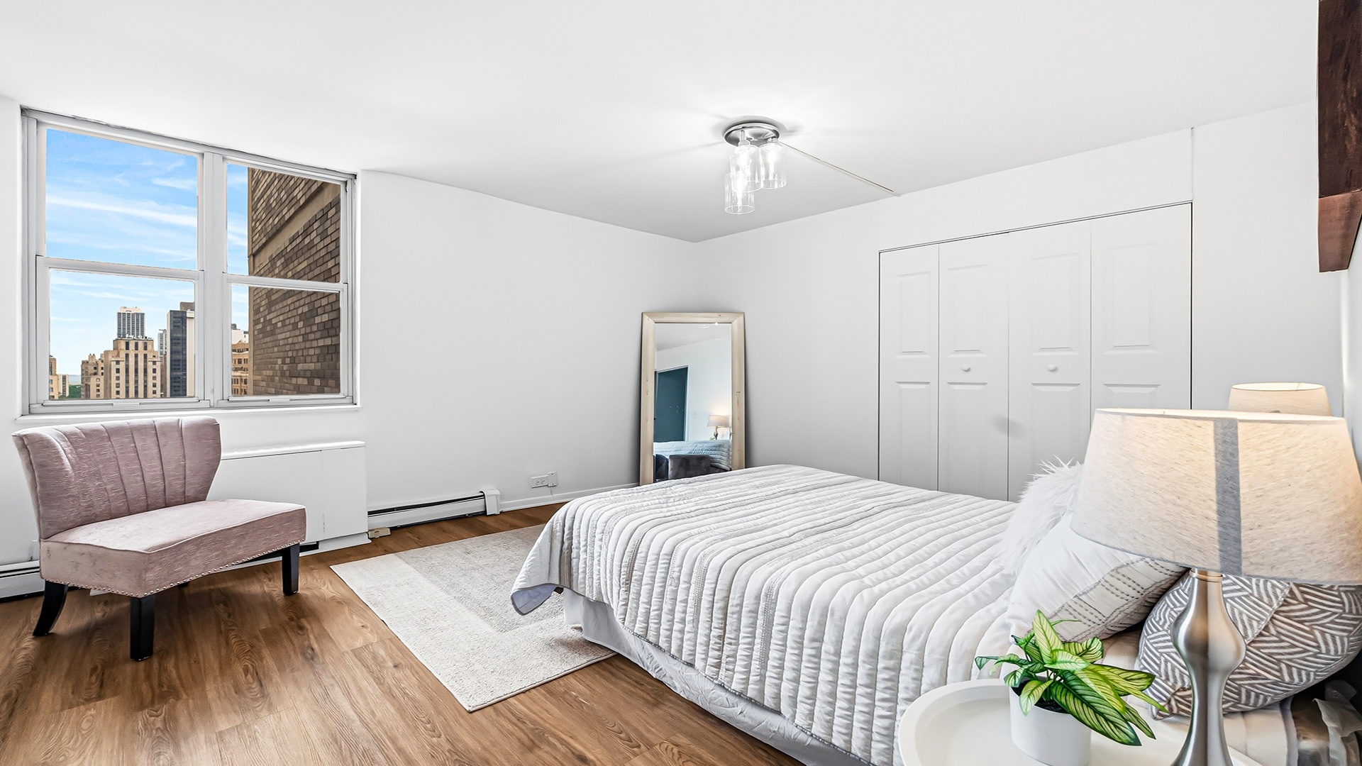 40 E Cedar Street Unit: 18A