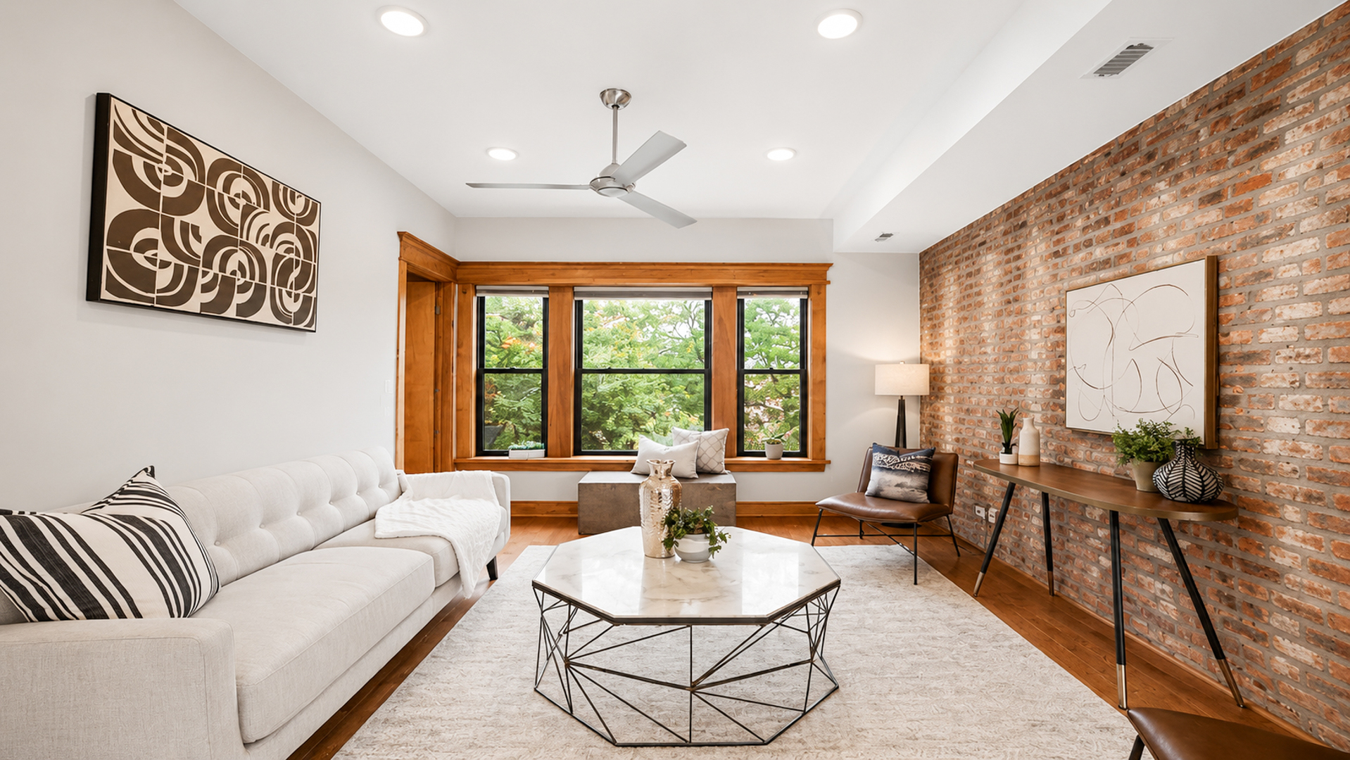 650 N WOOD Street Unit: 3S