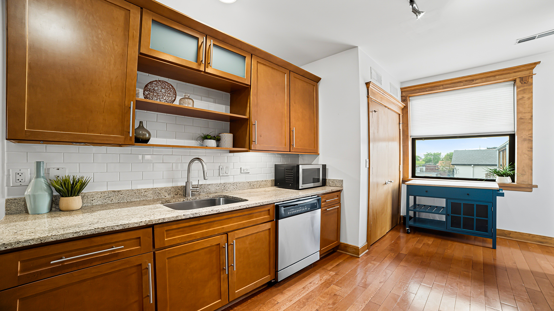 650 N WOOD Street Unit: 3S