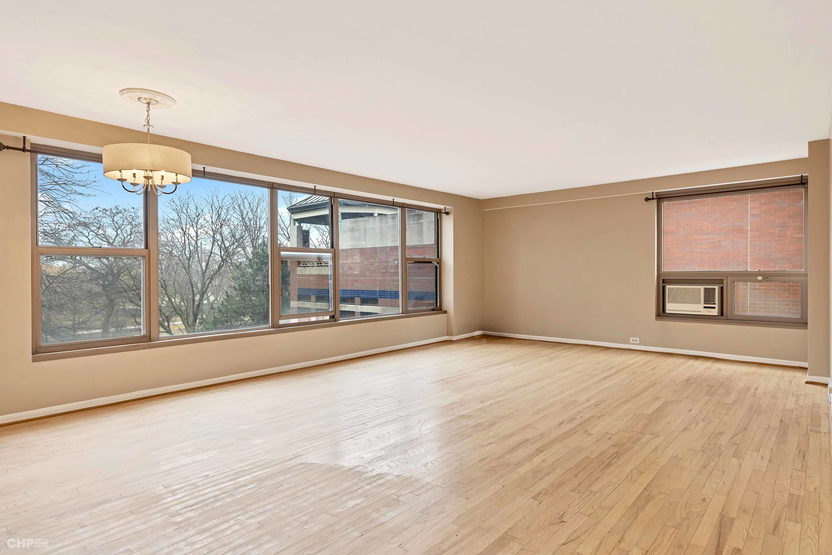 2970 N LAKE SHORE Drive Unit: 4A