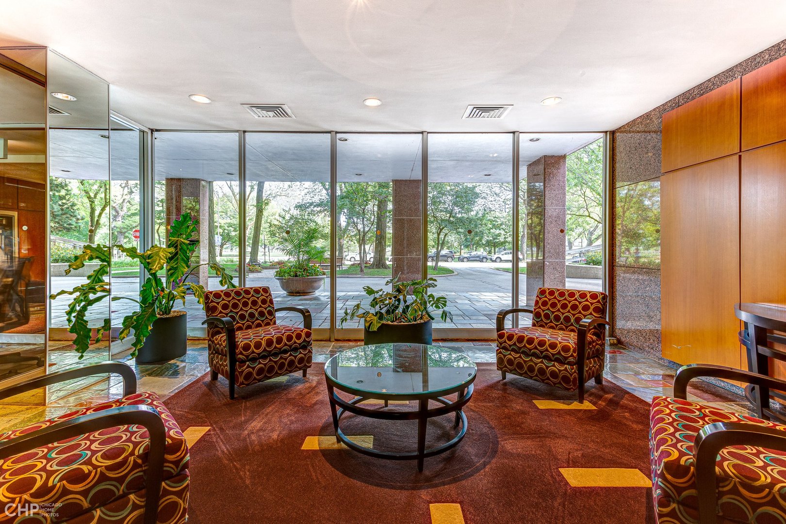 2970 N LAKE SHORE Drive Unit: 4A