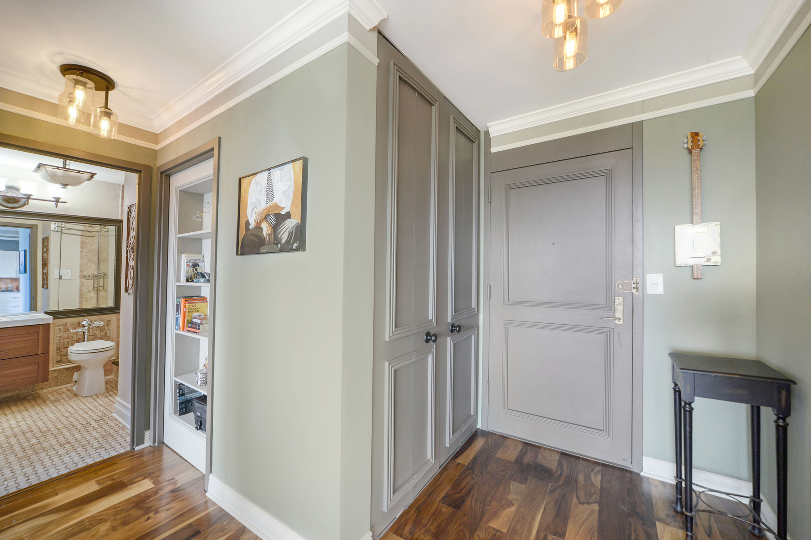 2800 N Lake Shore Drive Unit: 1310