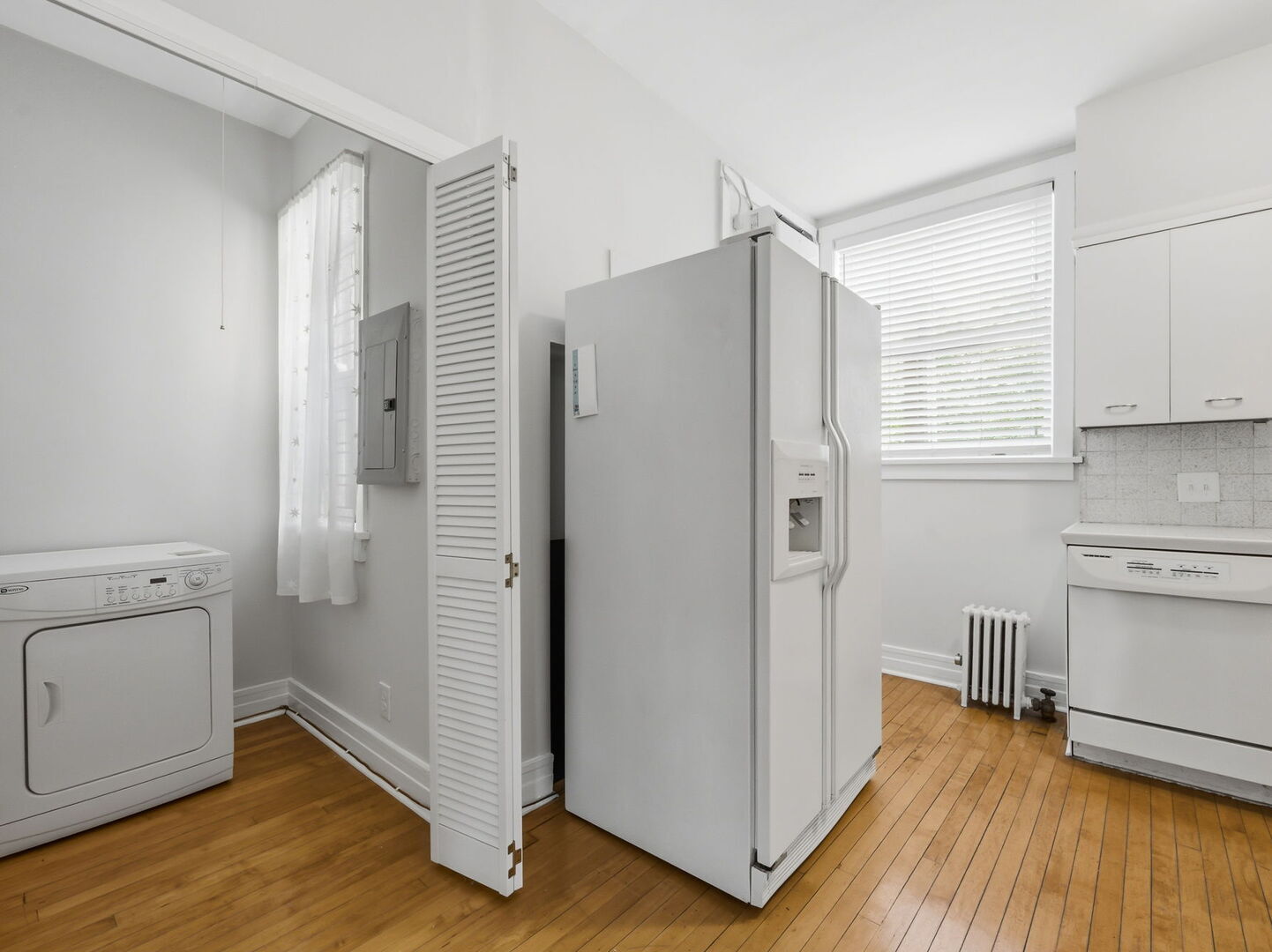 1421 E 58th Street Unit: 3E