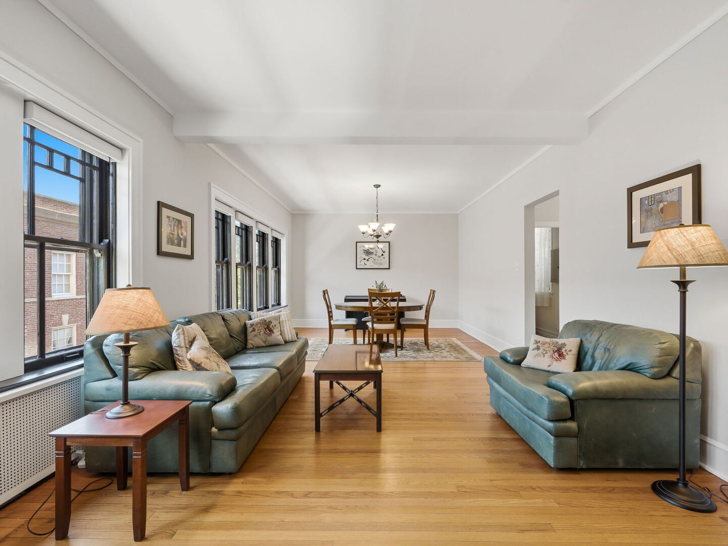 1421 E 58th Street Unit: 3E