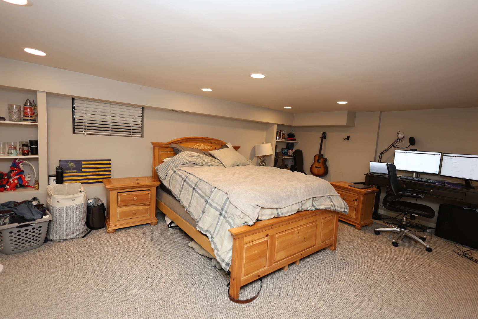 1026 W Roscoe Street Unit: 1