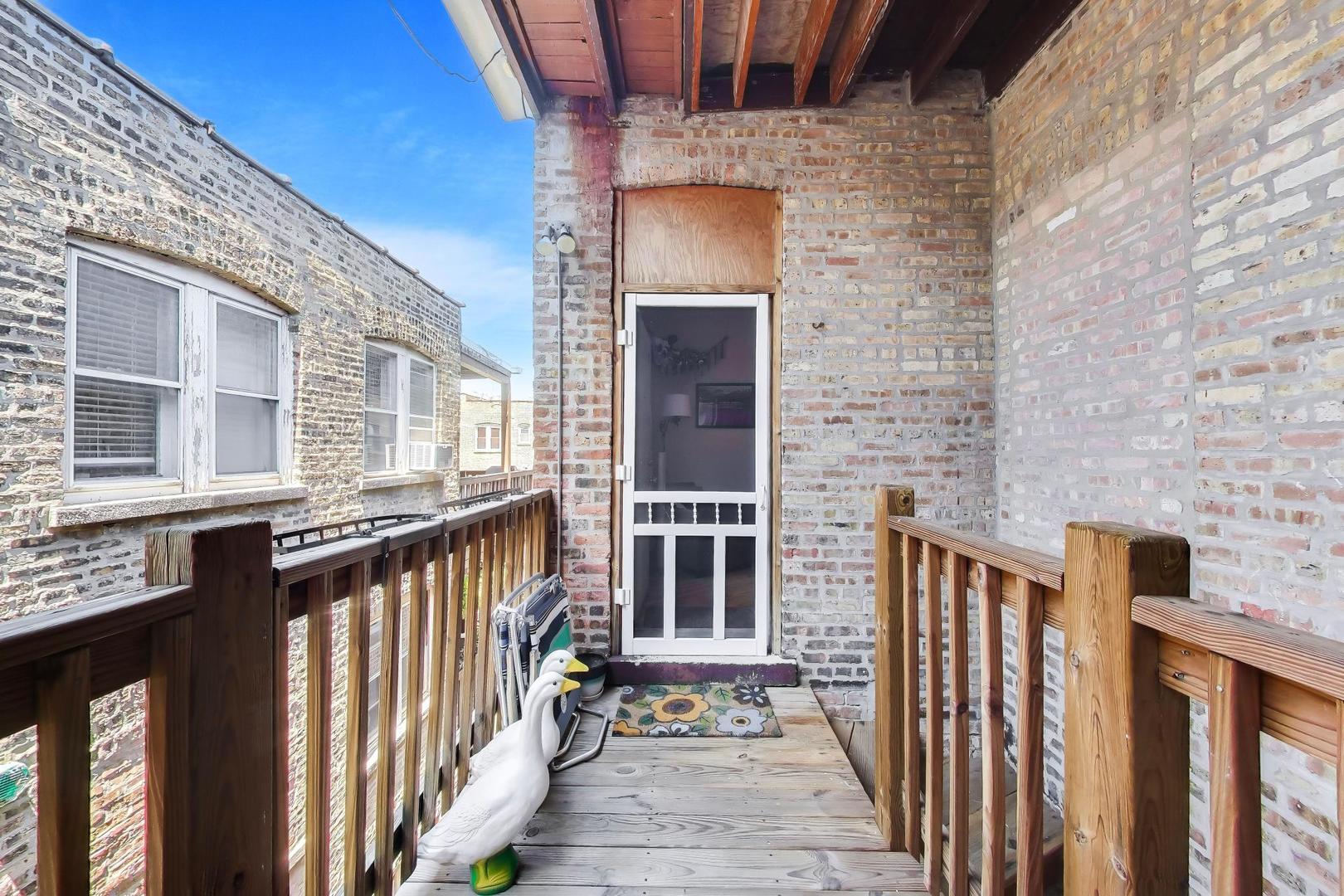 1624 W Columbia Avenue Unit: 3N