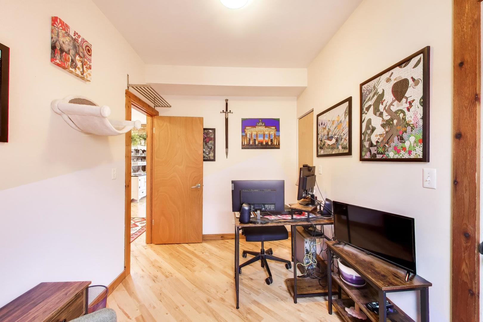 1624 W Columbia Avenue Unit: 3N