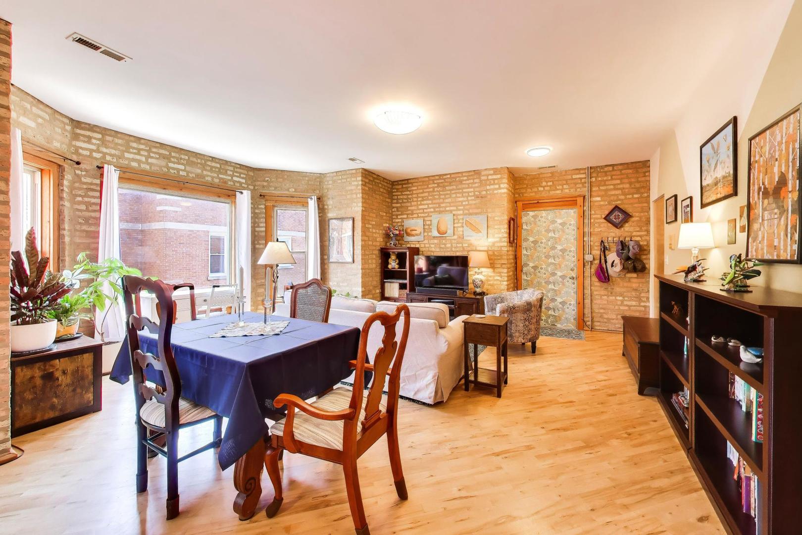 1624 W Columbia Avenue Unit: 3N