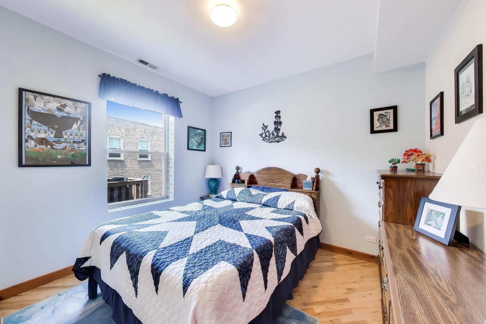 1624 W Columbia Avenue Unit: 3N