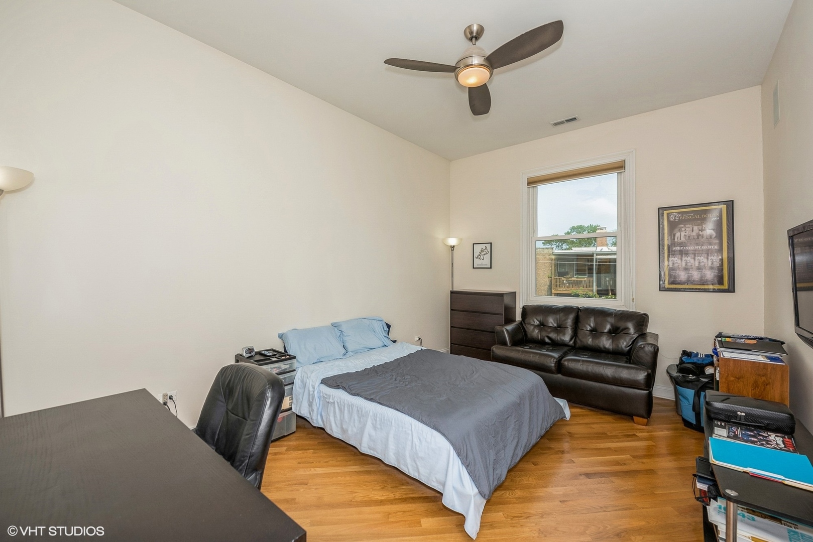 2905 N Halsted Street Unit: 302