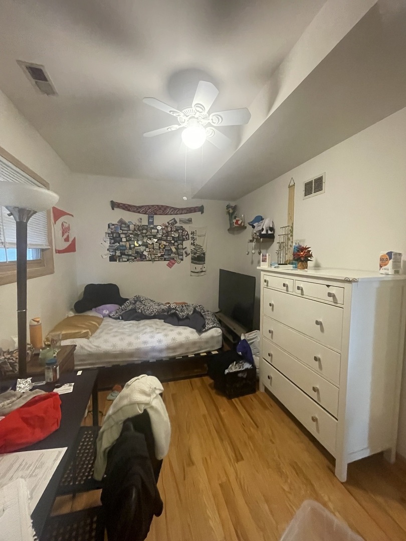 1112 N Marshfield Avenue Unit: 1