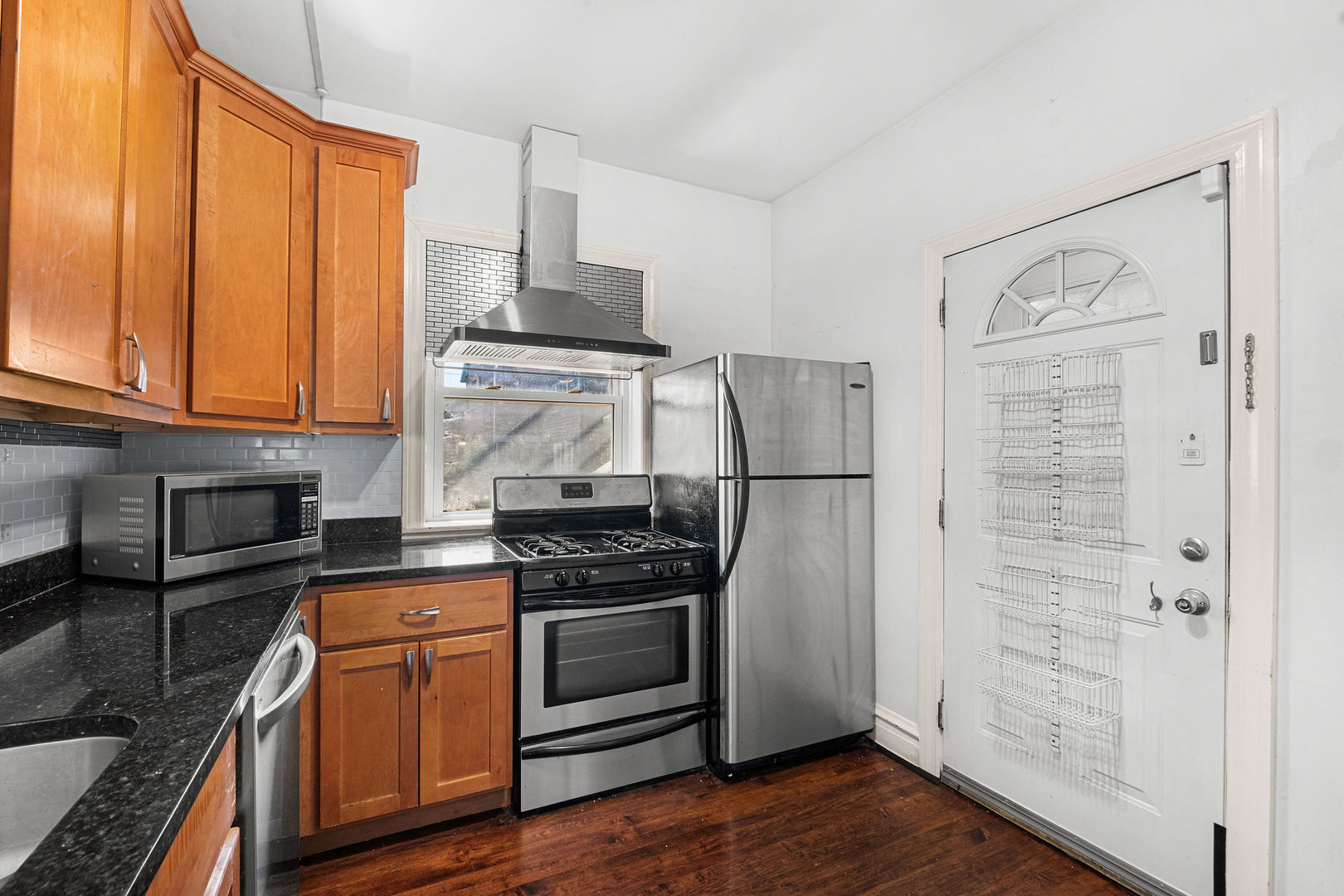 2315 W Waveland Avenue Unit: 1