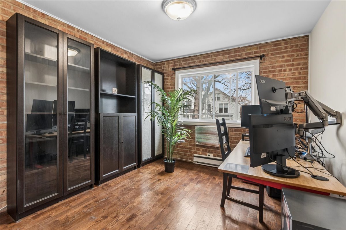 6118 N Hermitage Avenue Unit: A