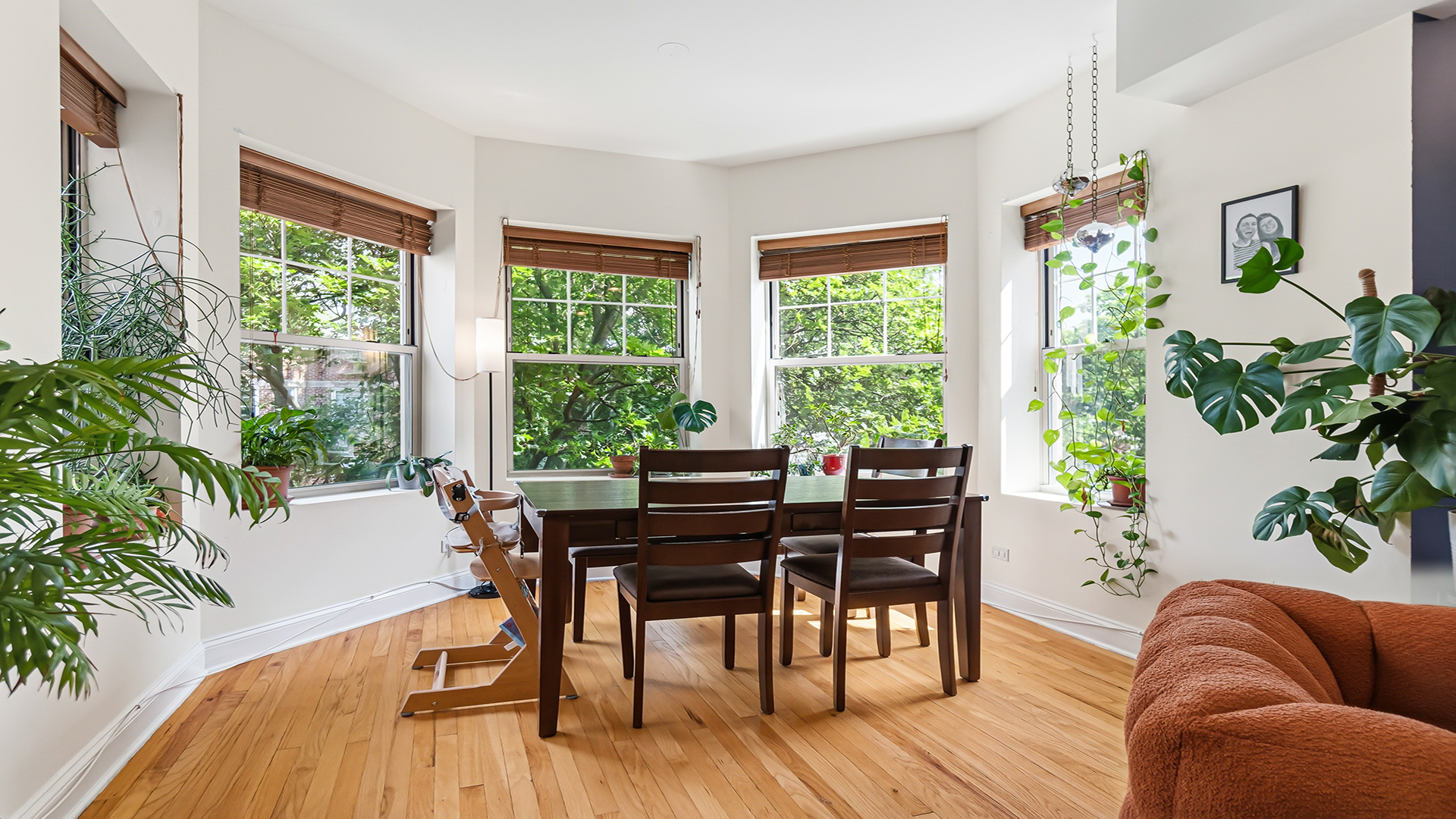 1637 W Granville Avenue Unit: 3