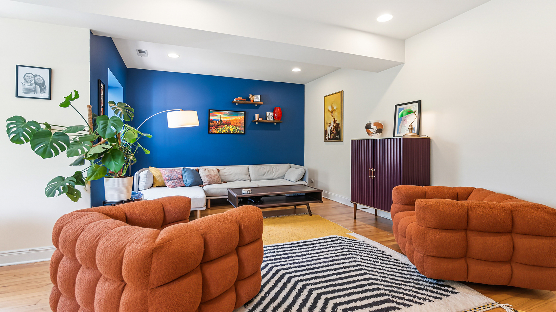 1637 W Granville Avenue Unit: 3