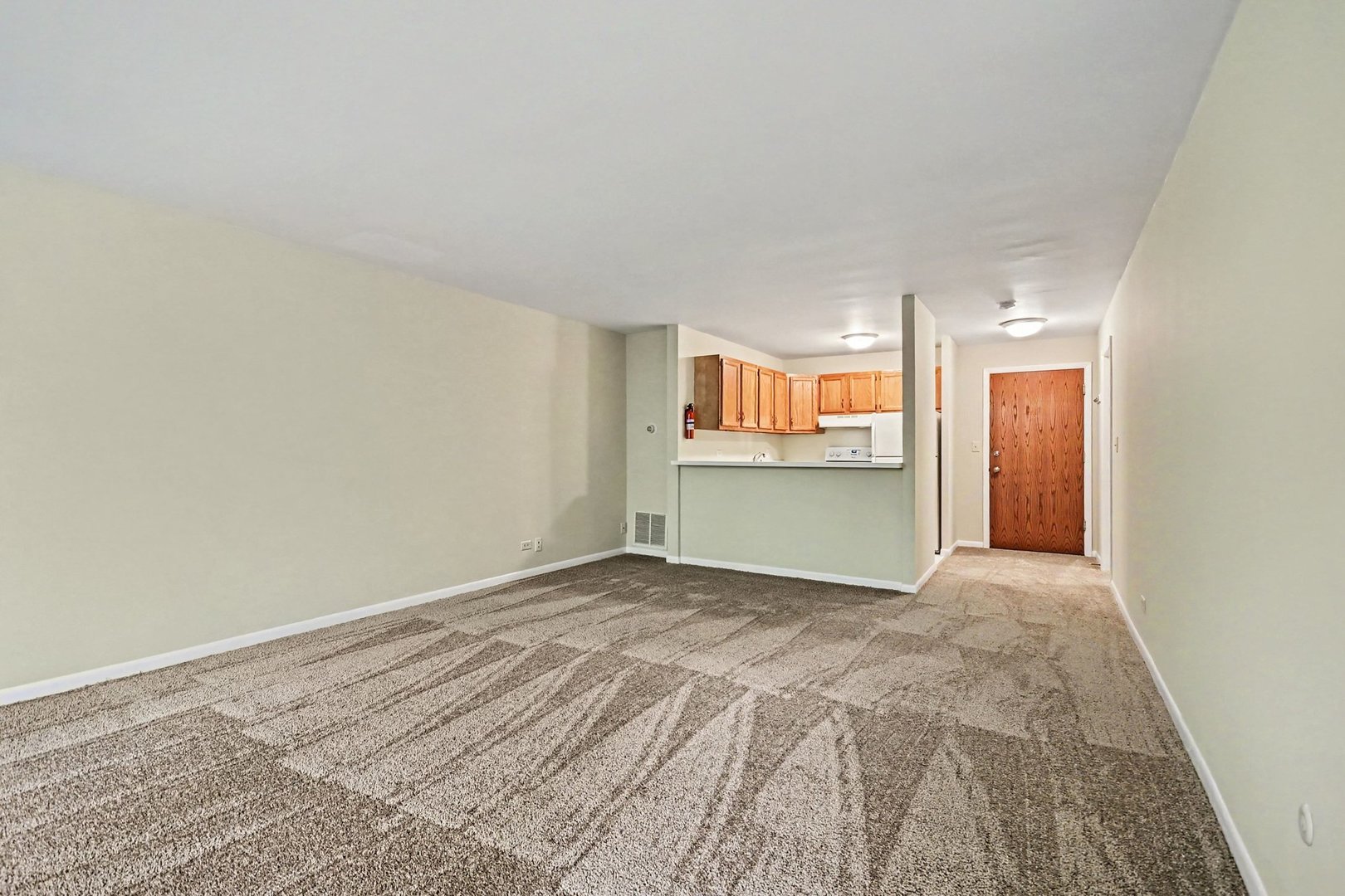 1833 FOUR LAKES Avenue Unit: 2D