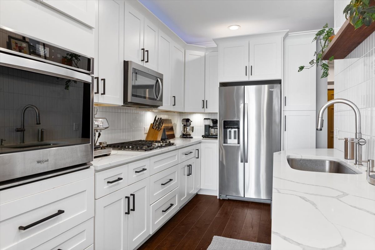 1155 W Armitage Avenue Unit: 301