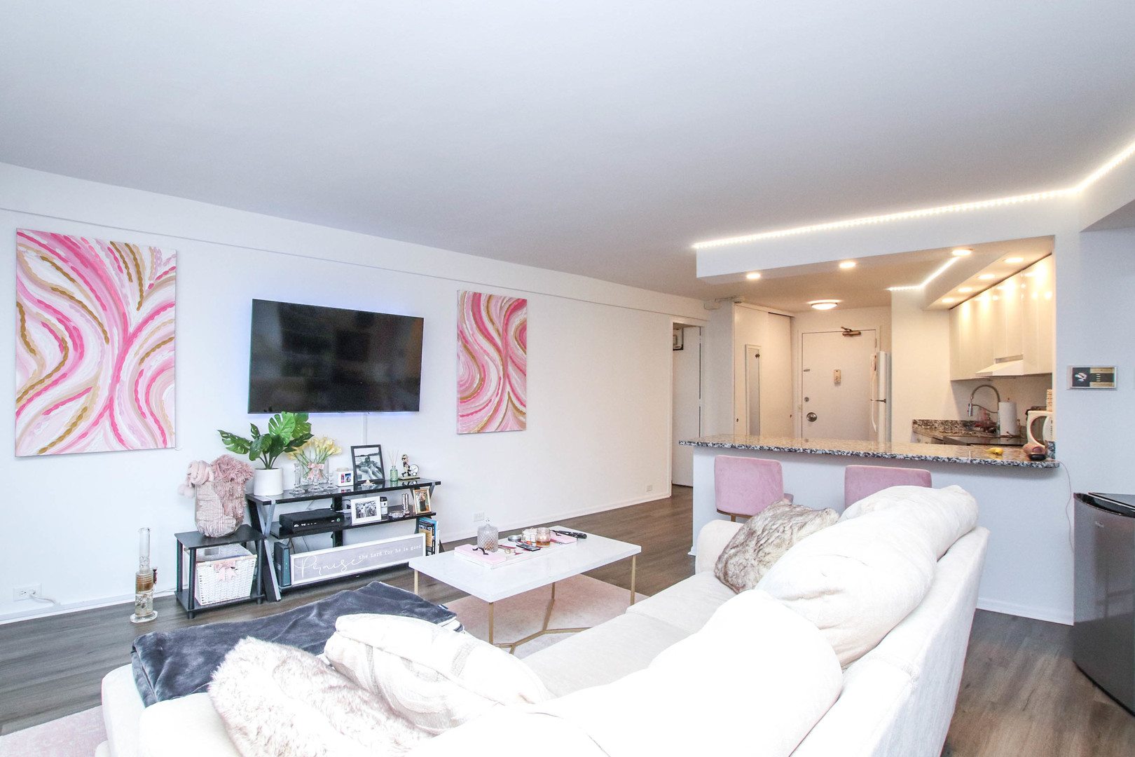 300 N State Street Unit: 3330