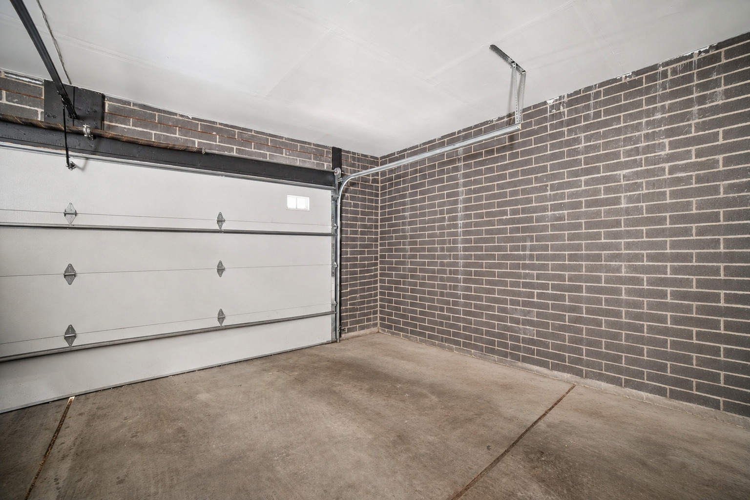 2254 W Roscoe Street Unit: 1