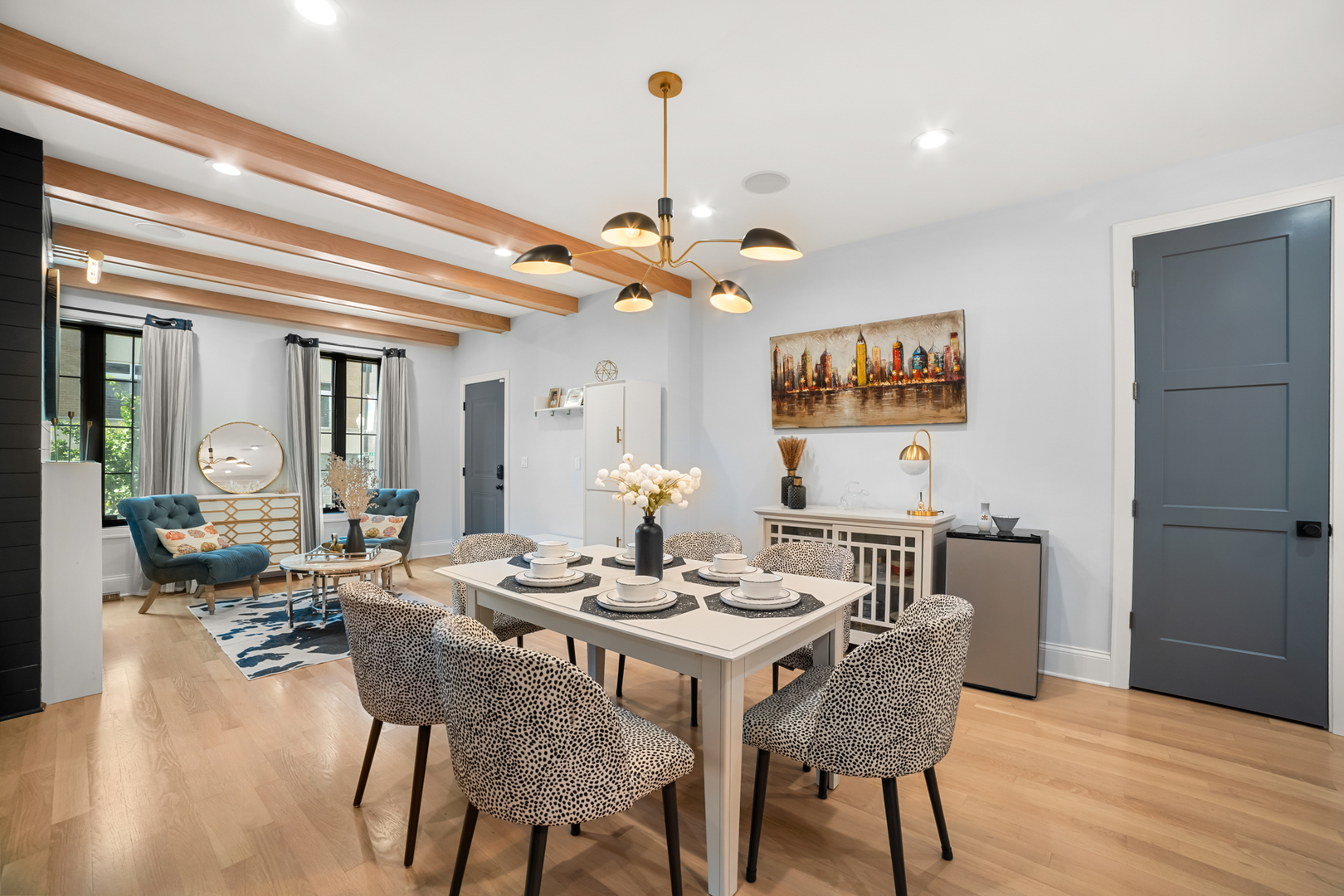2254 W Roscoe Street Unit: 1