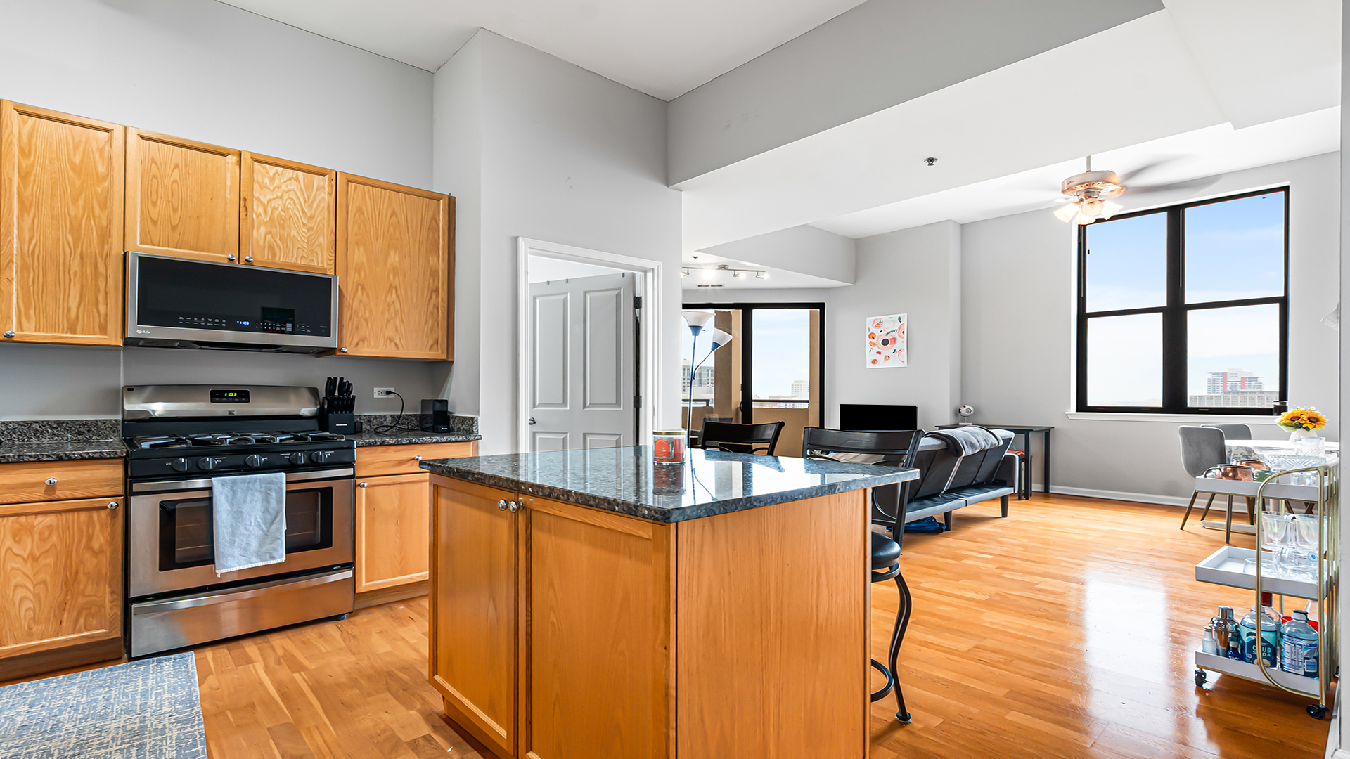 1464 S Michigan Avenue Unit: 2304