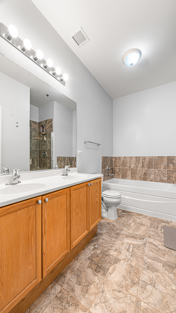 1464 S Michigan Avenue Unit: 2304