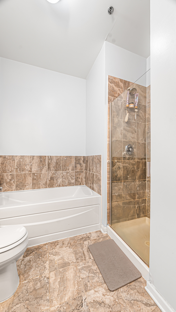 1464 S Michigan Avenue Unit: 2304