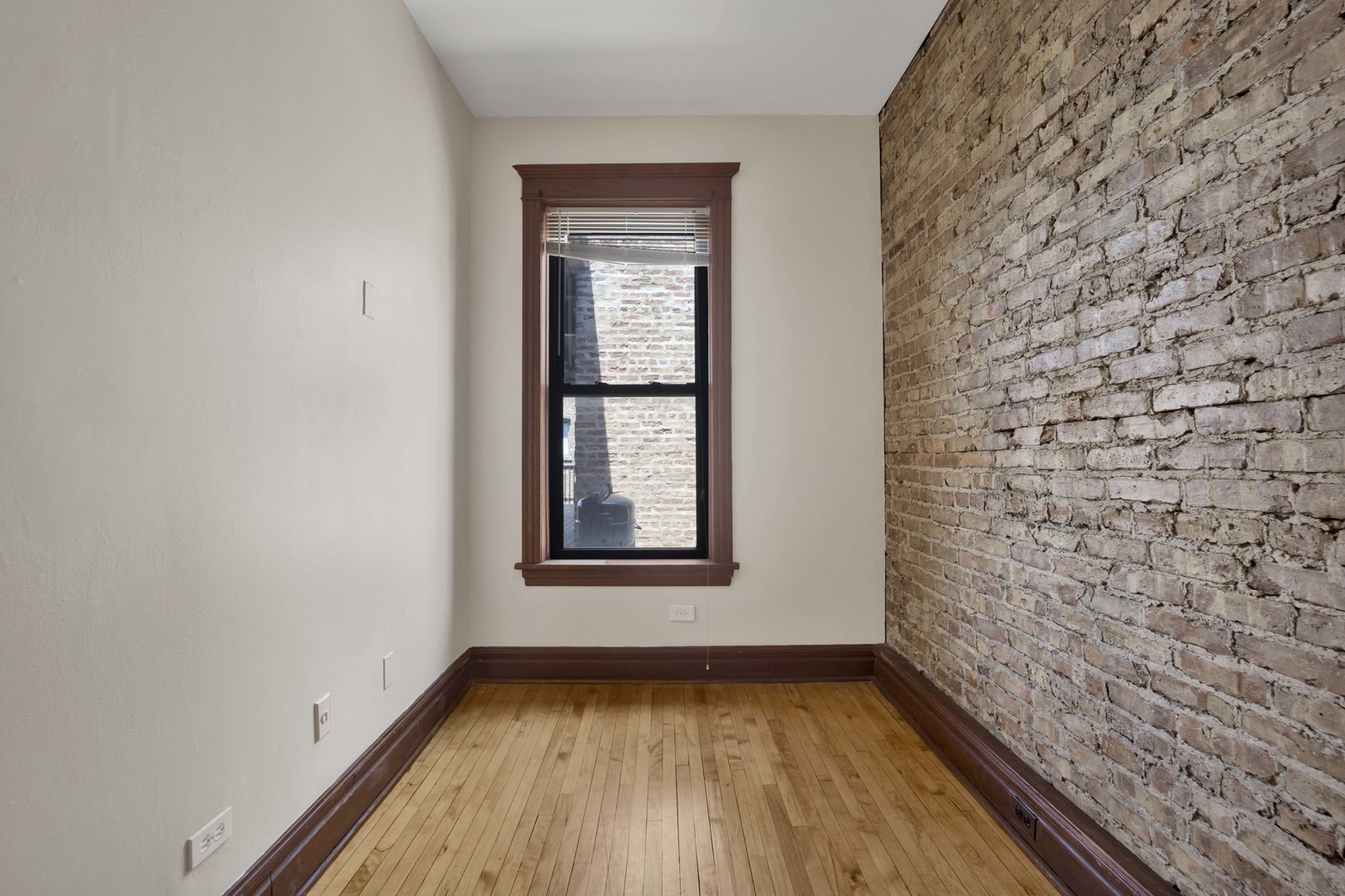 1404 W Flournoy Street Unit: 3