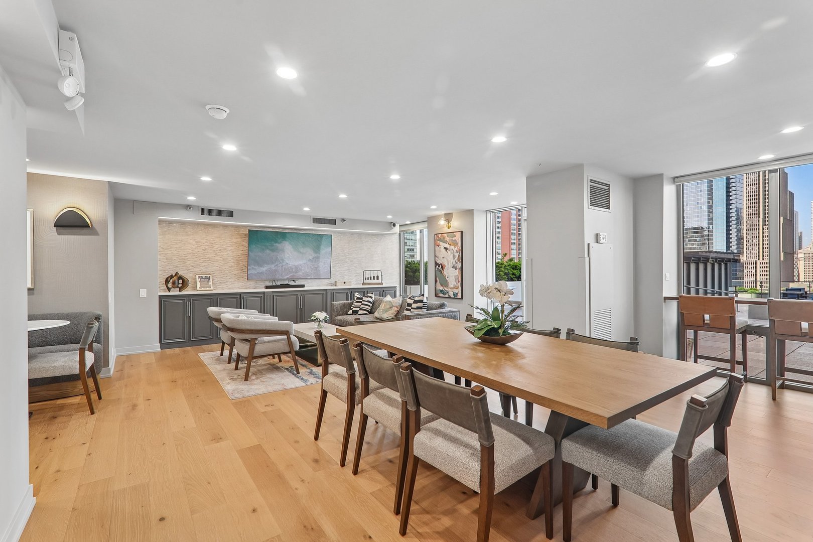 474 N Lake Shore Drive Unit: 2605