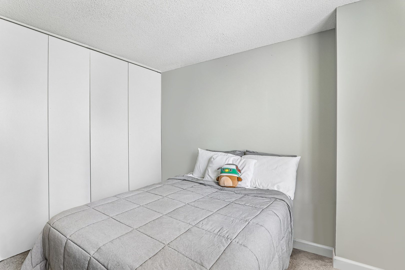 474 N Lake Shore Drive Unit: 2605