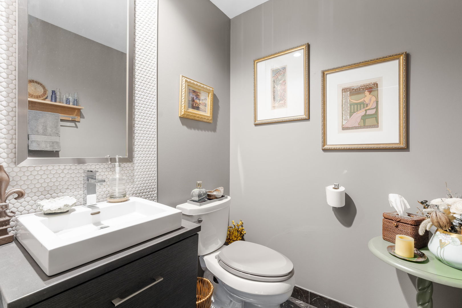 340 W Superior Street Unit: 1603