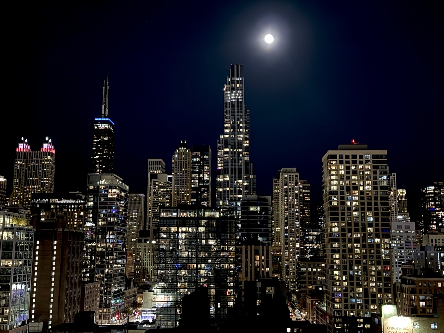 340 W Superior Street Unit: 1603