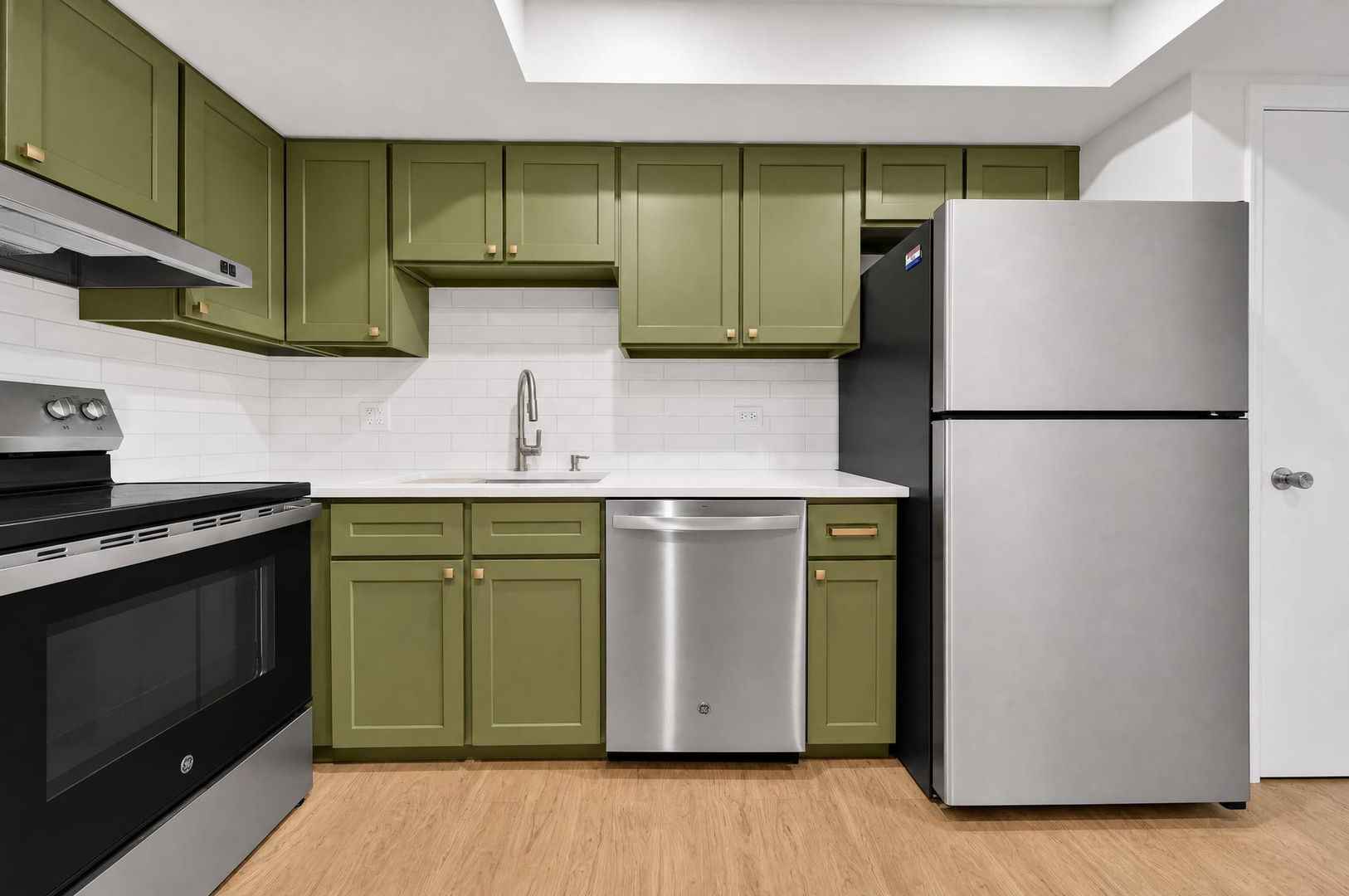 944 N Northwest Highway Unit: 307