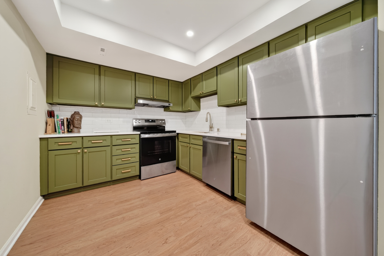944 N Northwest Highway Unit: 307
