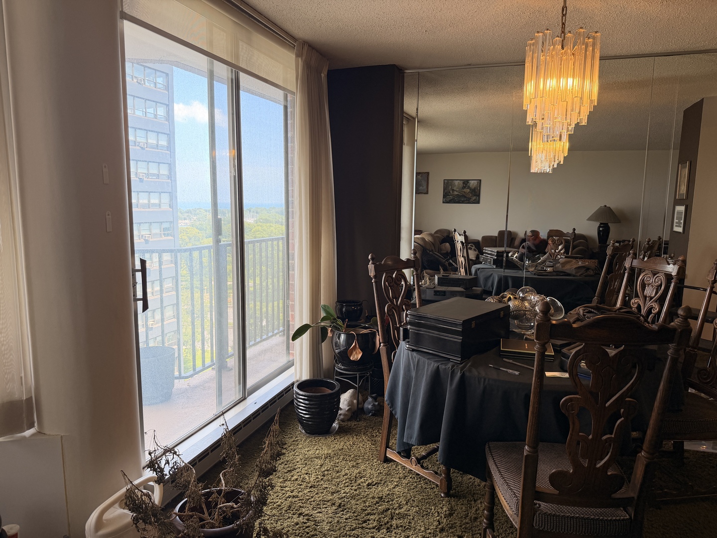 4170 N Marine Drive Unit: 12H