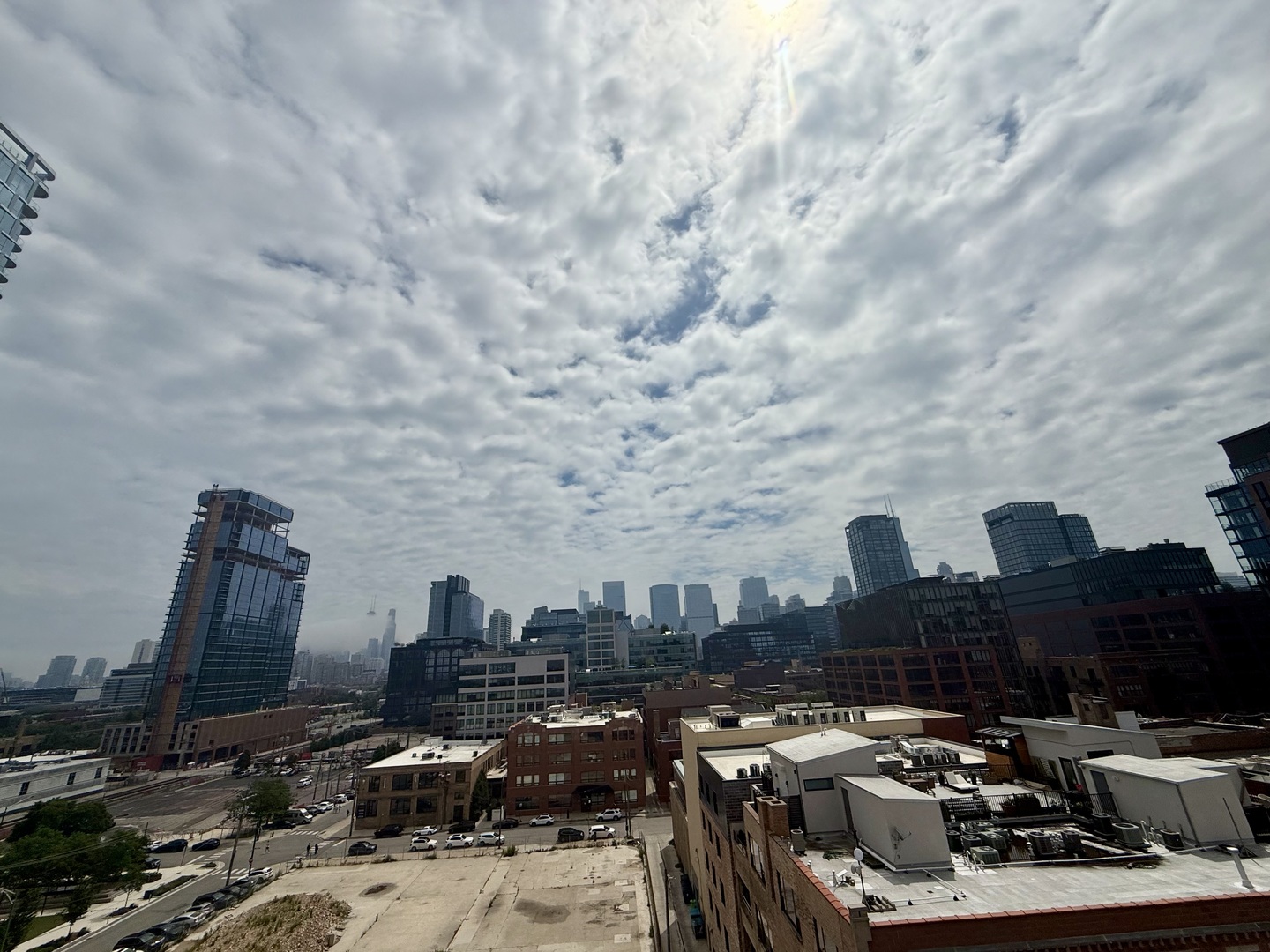 312 N May Street Unit: 4H