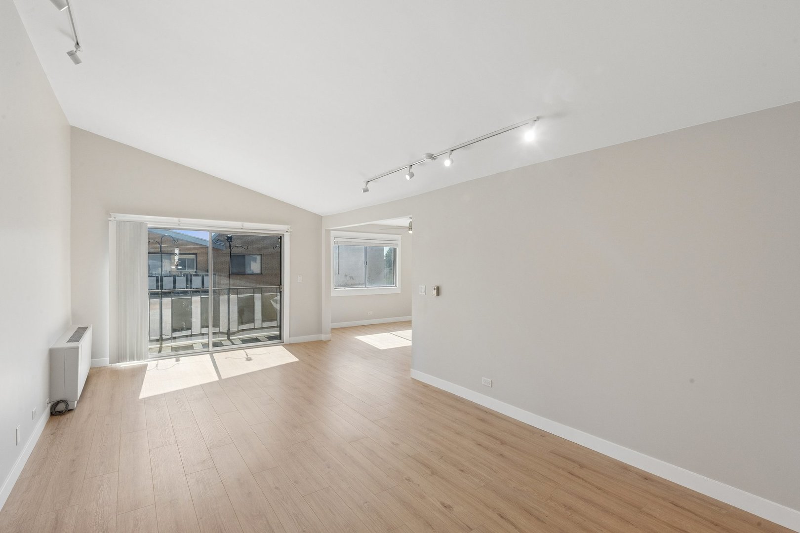 5251 Galitz Street Unit: 412