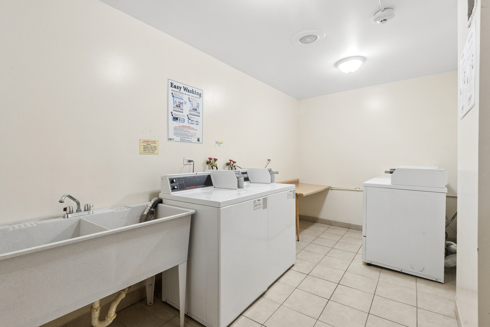 5251 Galitz Street Unit: 412
