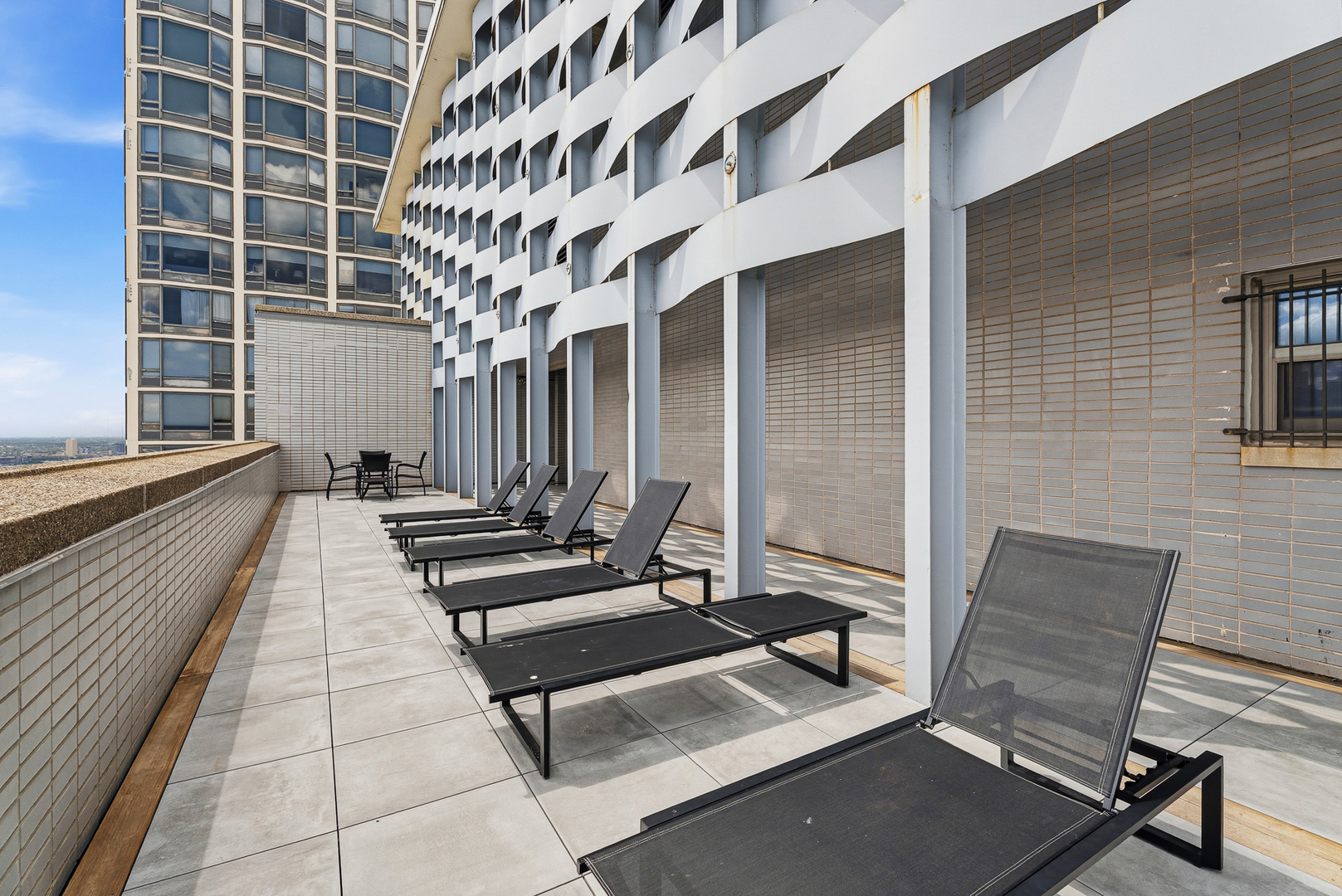 1550 N Lake Shore Drive Unit: 23F