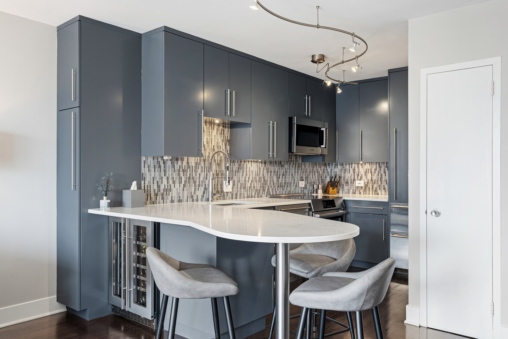 1550 N Lake Shore Drive Unit: 23F
