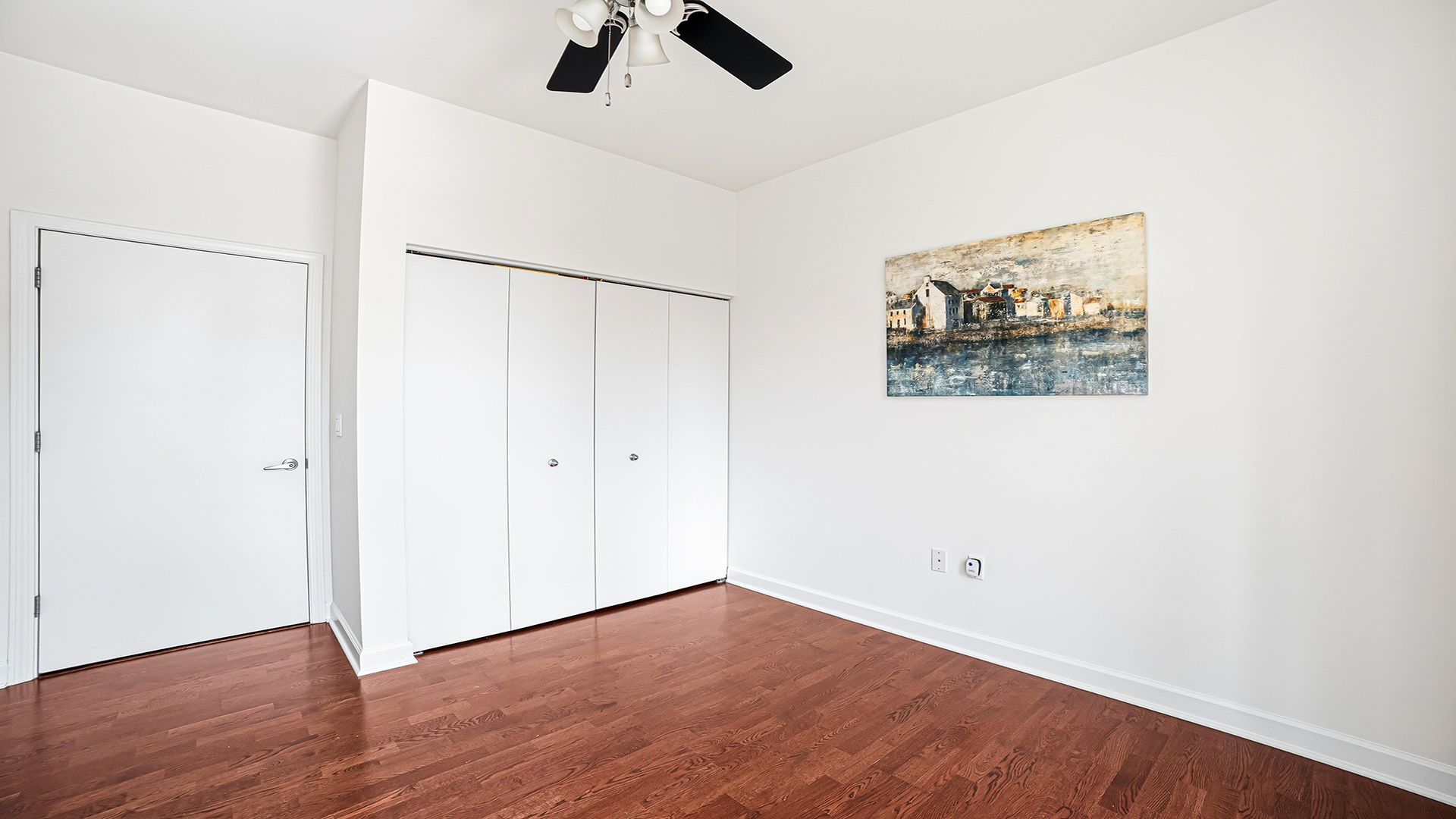 233 E 13th Street Unit: 1001