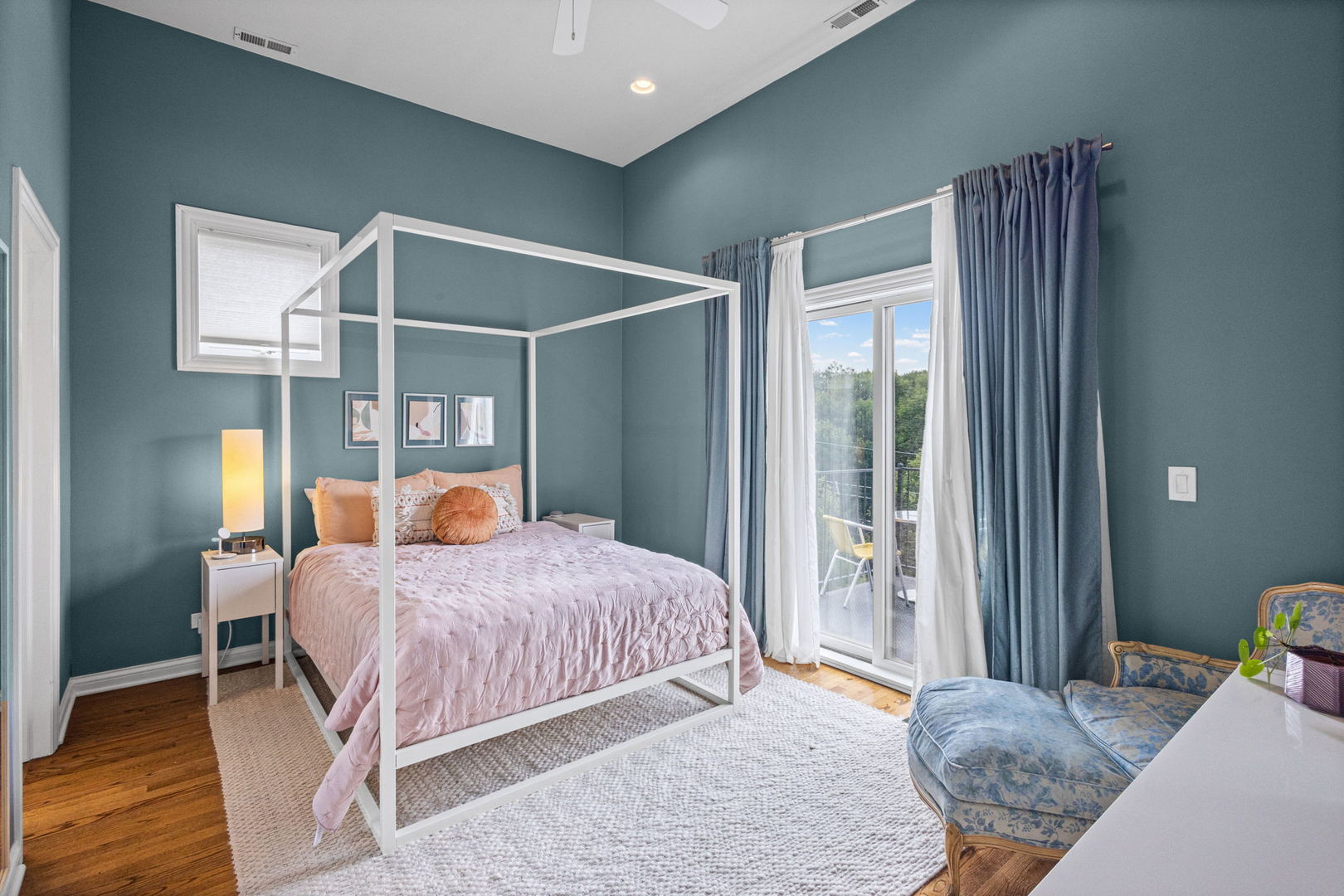 2623 W Evergreen Avenue Unit: 3E