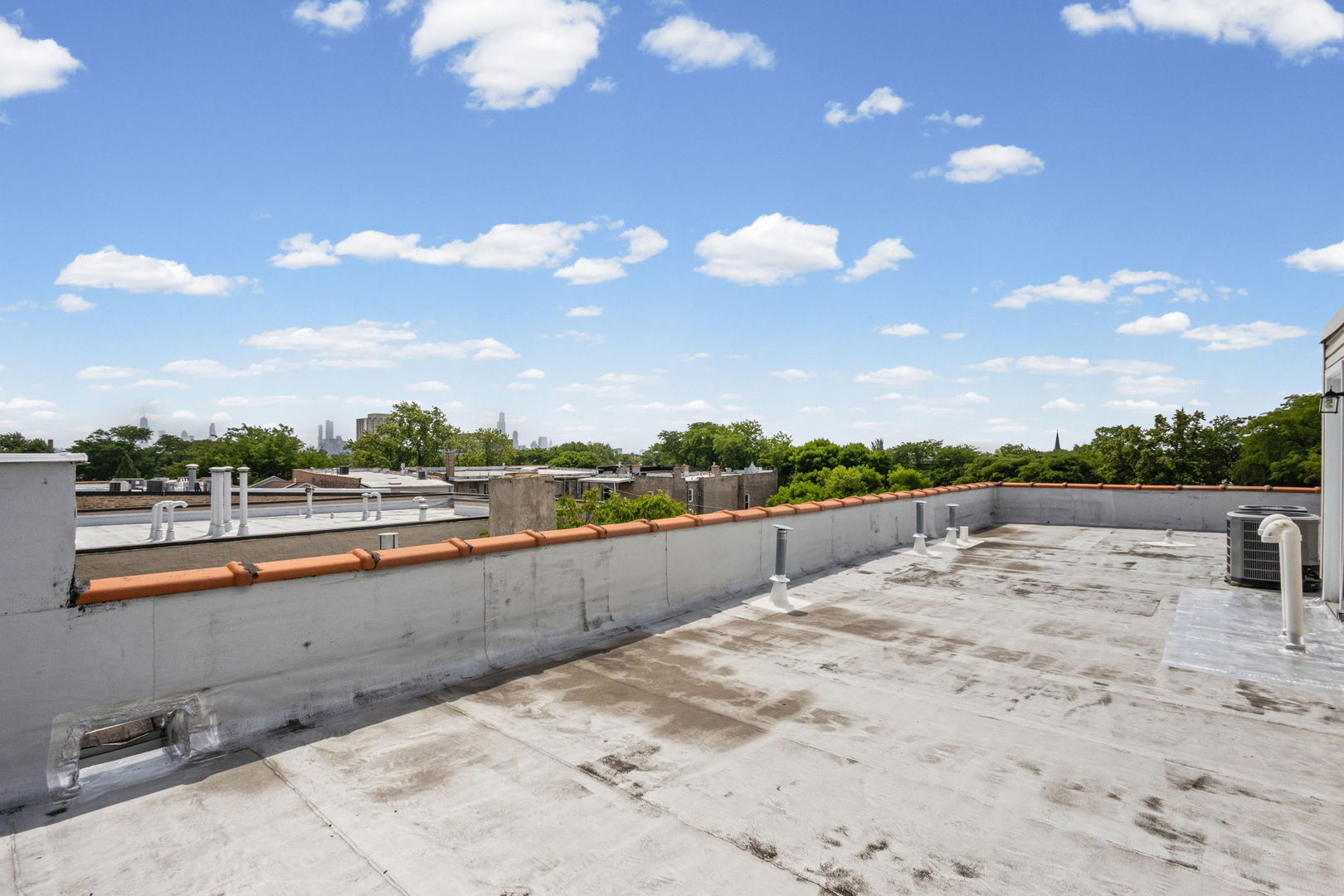 2623 W Evergreen Avenue Unit: 3E