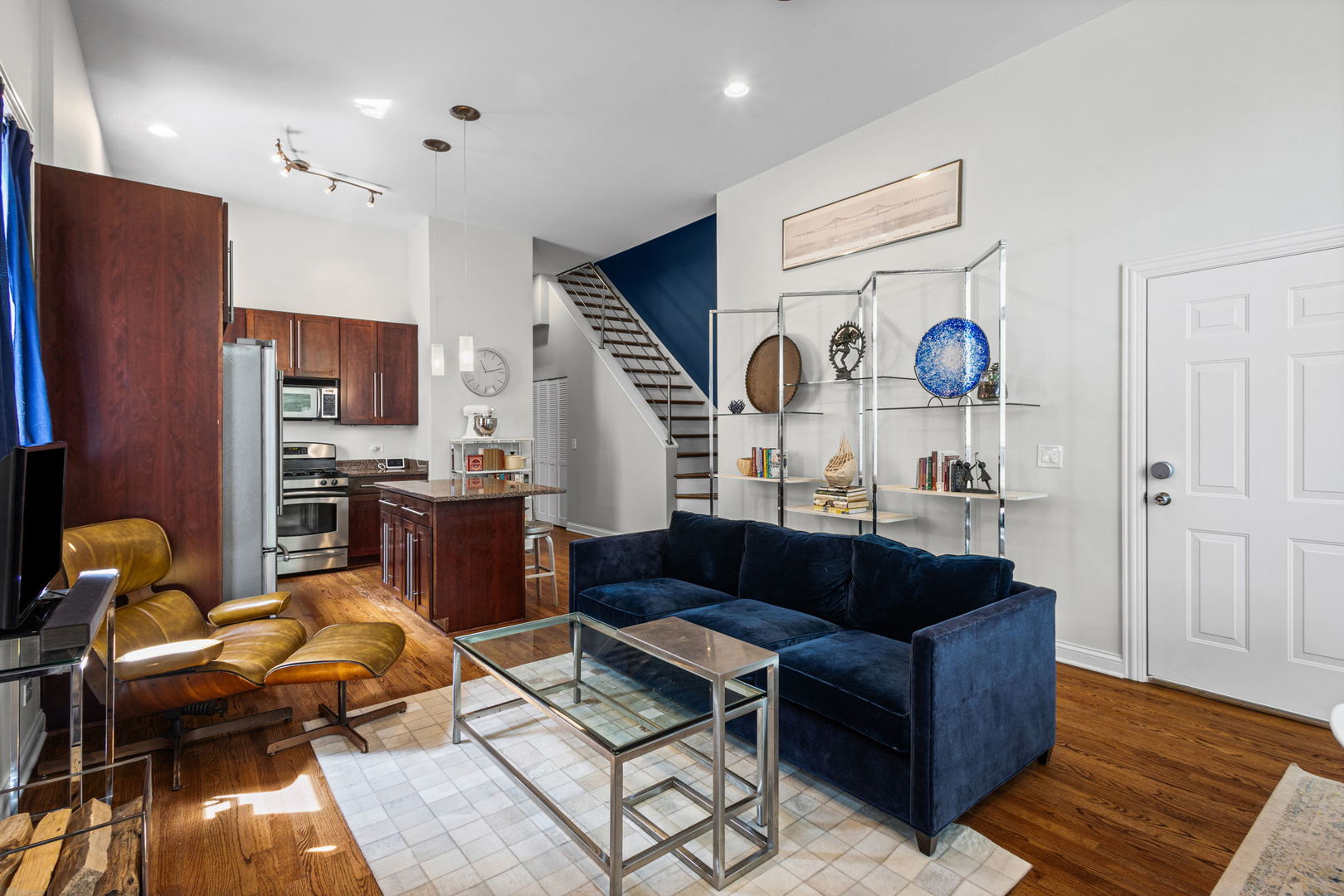 2623 W Evergreen Avenue Unit: 3E