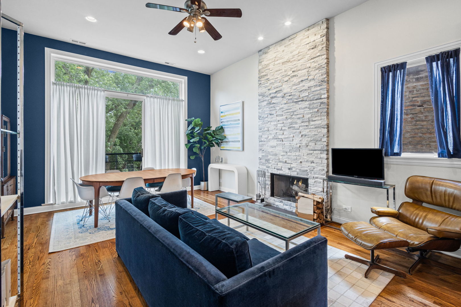 2623 W Evergreen Avenue Unit: 3E