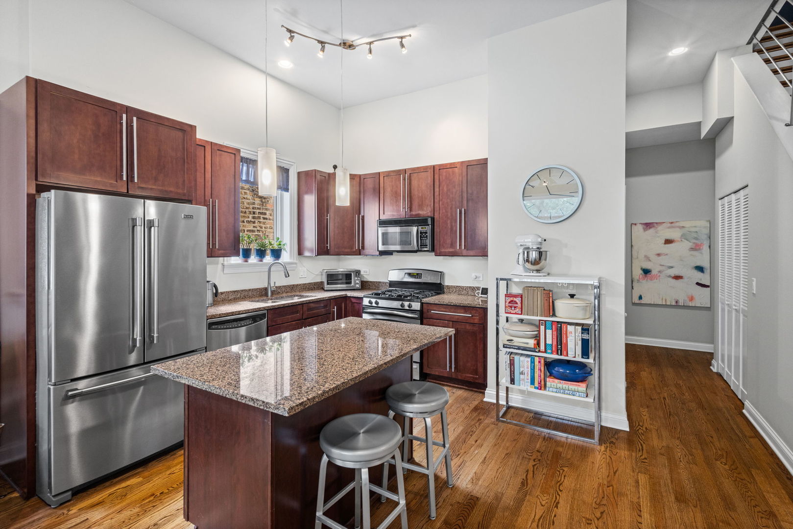 2623 W Evergreen Avenue Unit: 3E
