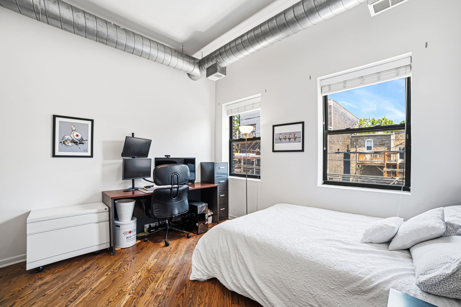 1525 N MILWAUKEE Avenue Unit: 2R